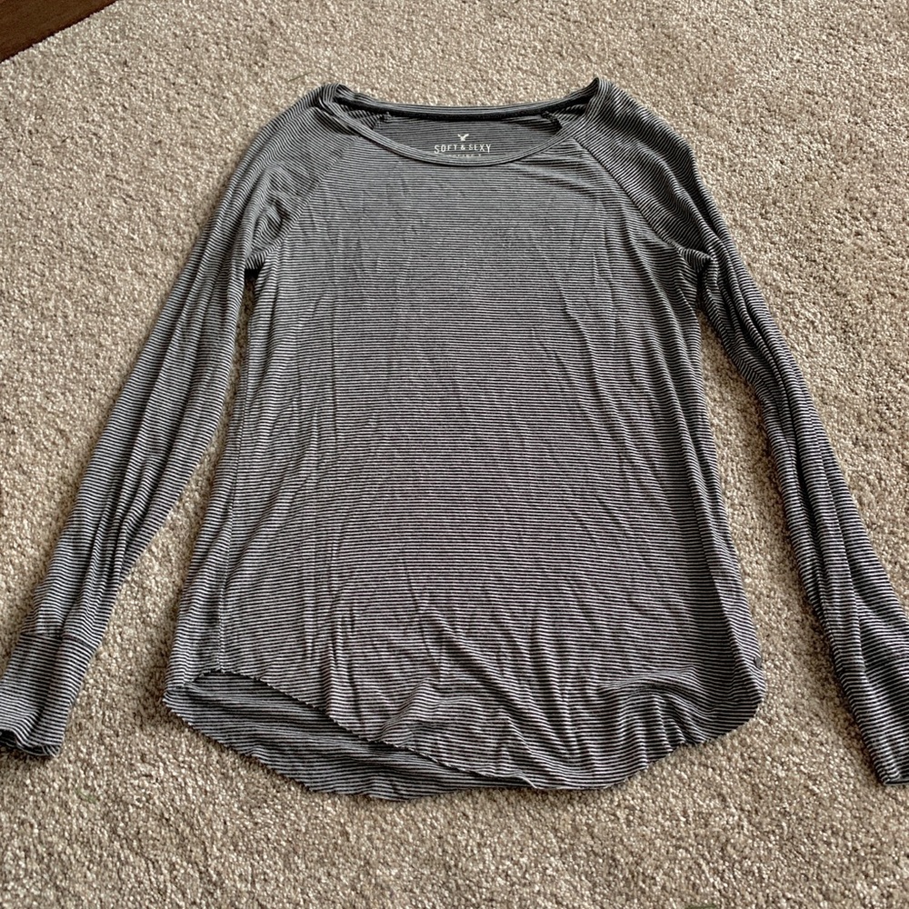 Long sleeve striped T-shirt